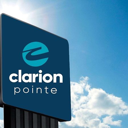 Clarion Pointe Jamestown - Falconer Buitenkant foto